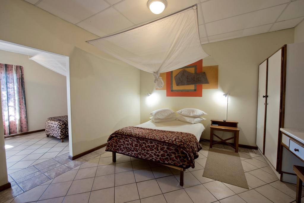 Oshakati Country Hotell Rum bild